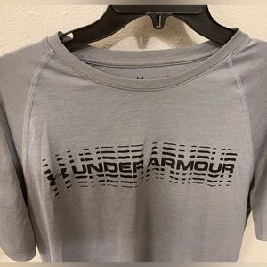 Under Armour t-shirt